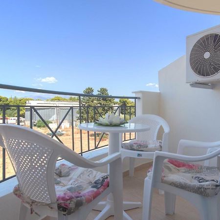 Lovely Apartment Xylokastro 2Nd Floor Екстер'єр фото