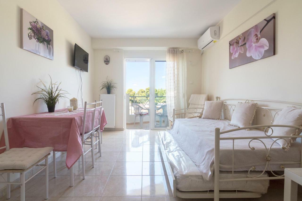 Lovely Apartment Xylokastro 2Nd Floor Екстер'єр фото